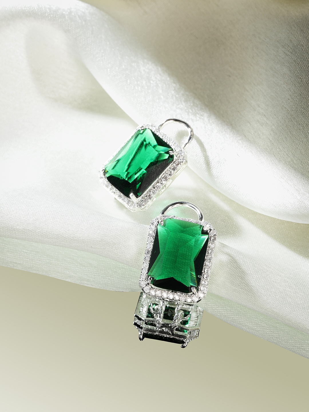 

Manikya Square Studs Earrings, Green