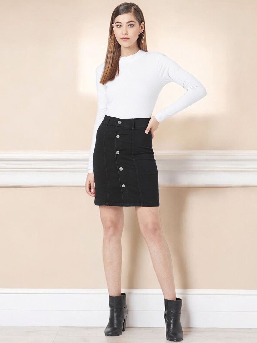 

Miss Chase Women Stretchable Solid A-line Mini Denim Skirt, Black
