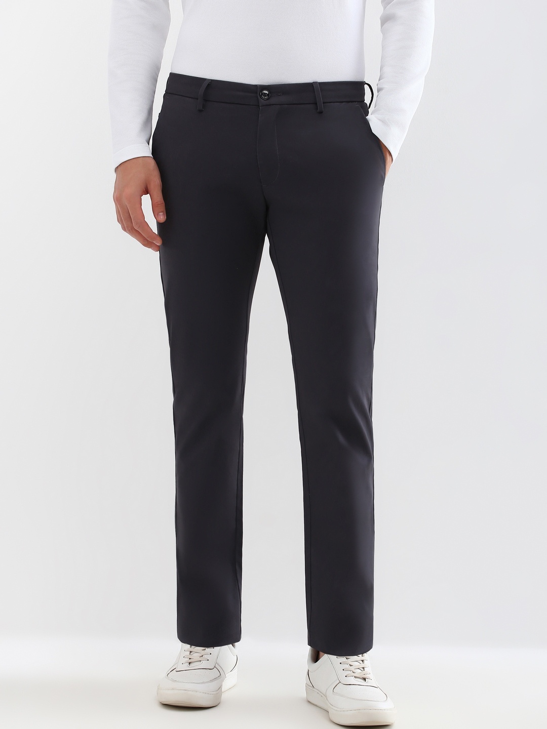 

Allen Solly Men Slim Fit Chinos, Charcoal