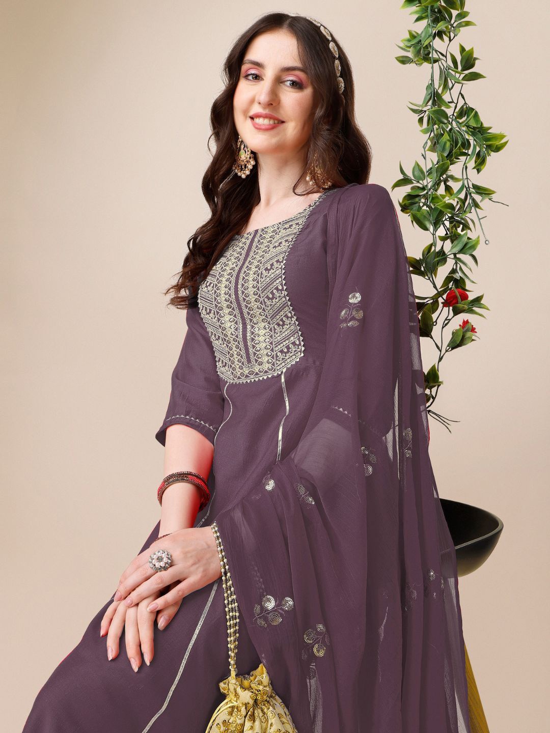 

KALINI Ethnic Motifs Embroidered Sequinned Kurta with Palazzos & Dupatta, Lavender