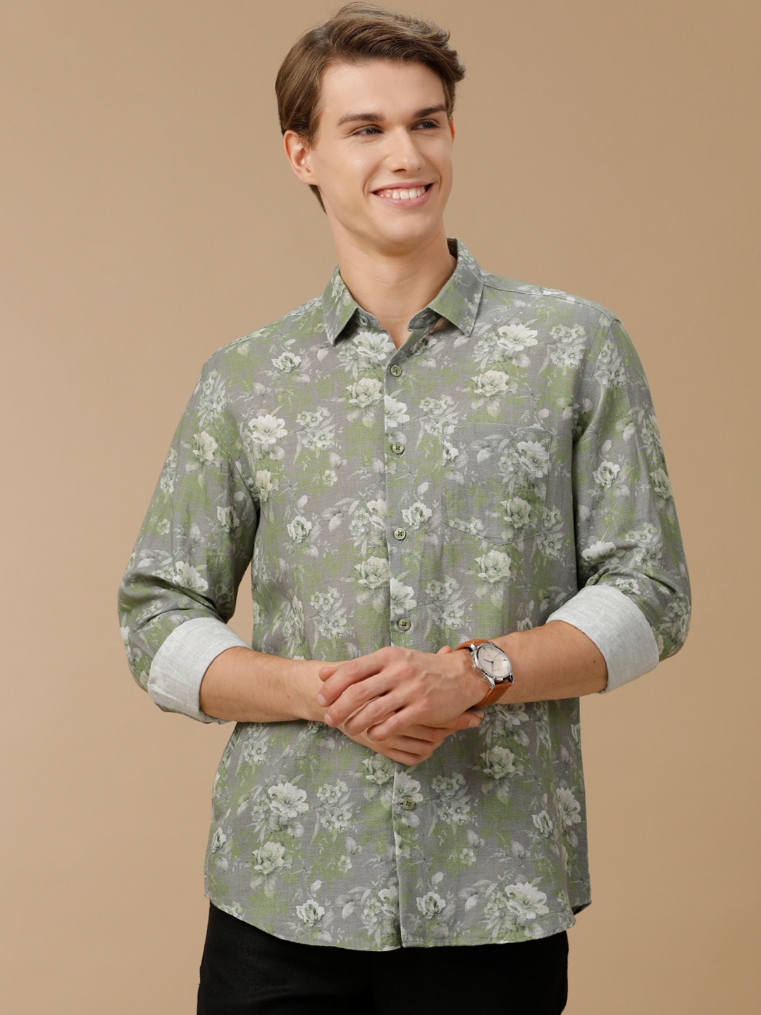 Linen Club Men Floral Printed Contemporary Slim Fit Casual Shirt, Green