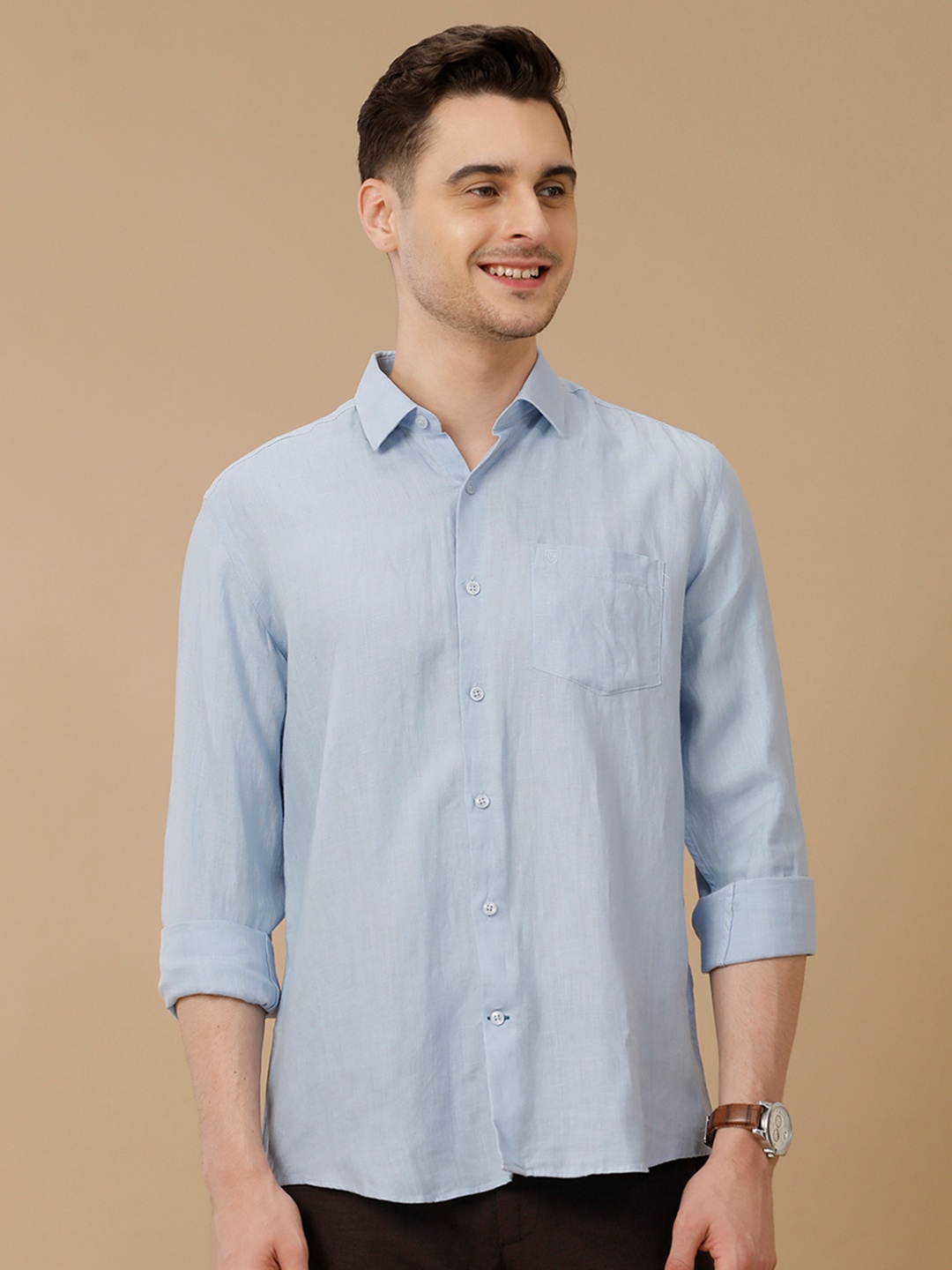 

Linen Club Men Contemporary Slim Fit Solid Linen Casual Shirt, Blue