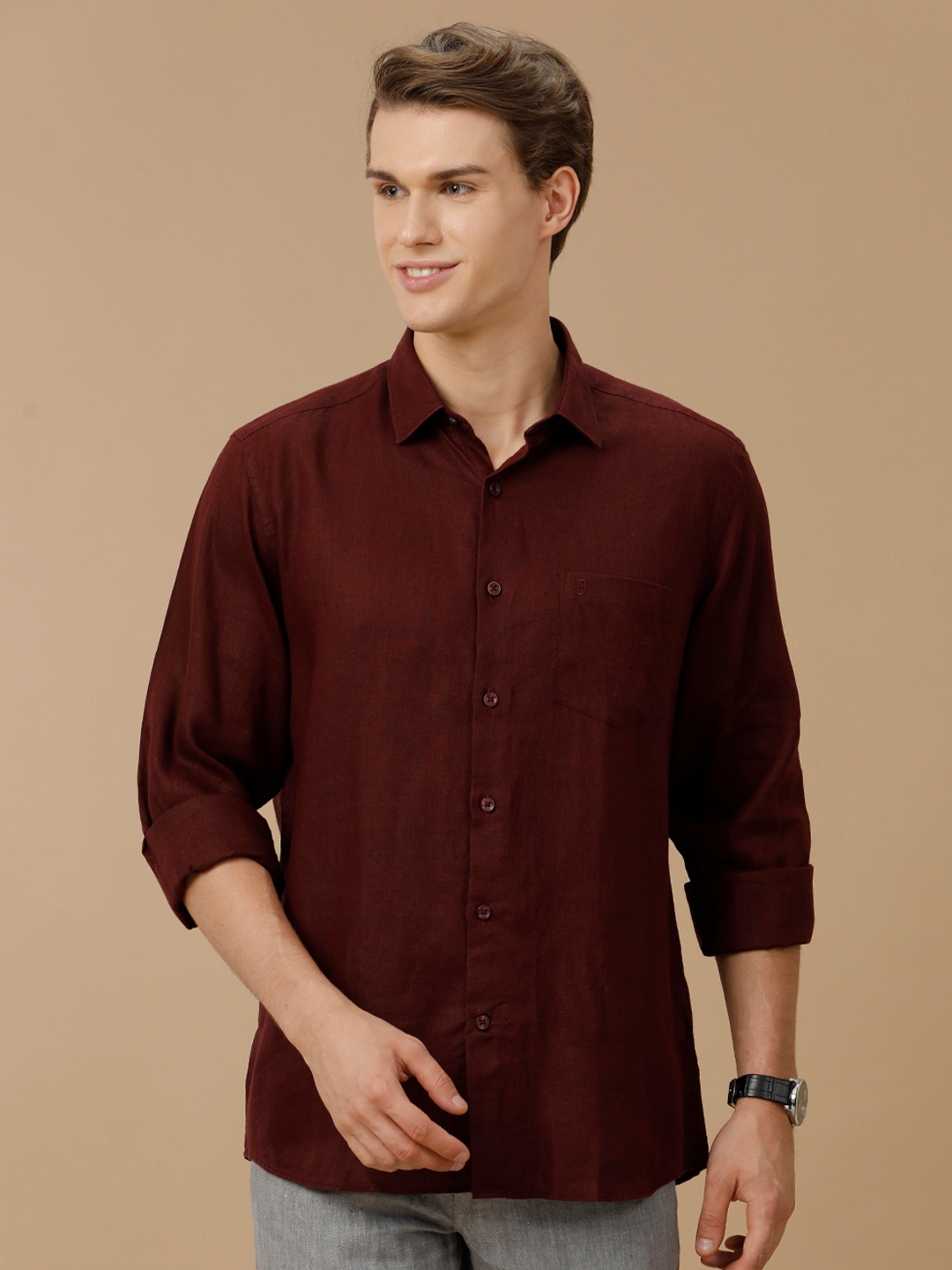 

Linen Club Men Contemporary Slim Fit Opaque Casual Shirt, Maroon