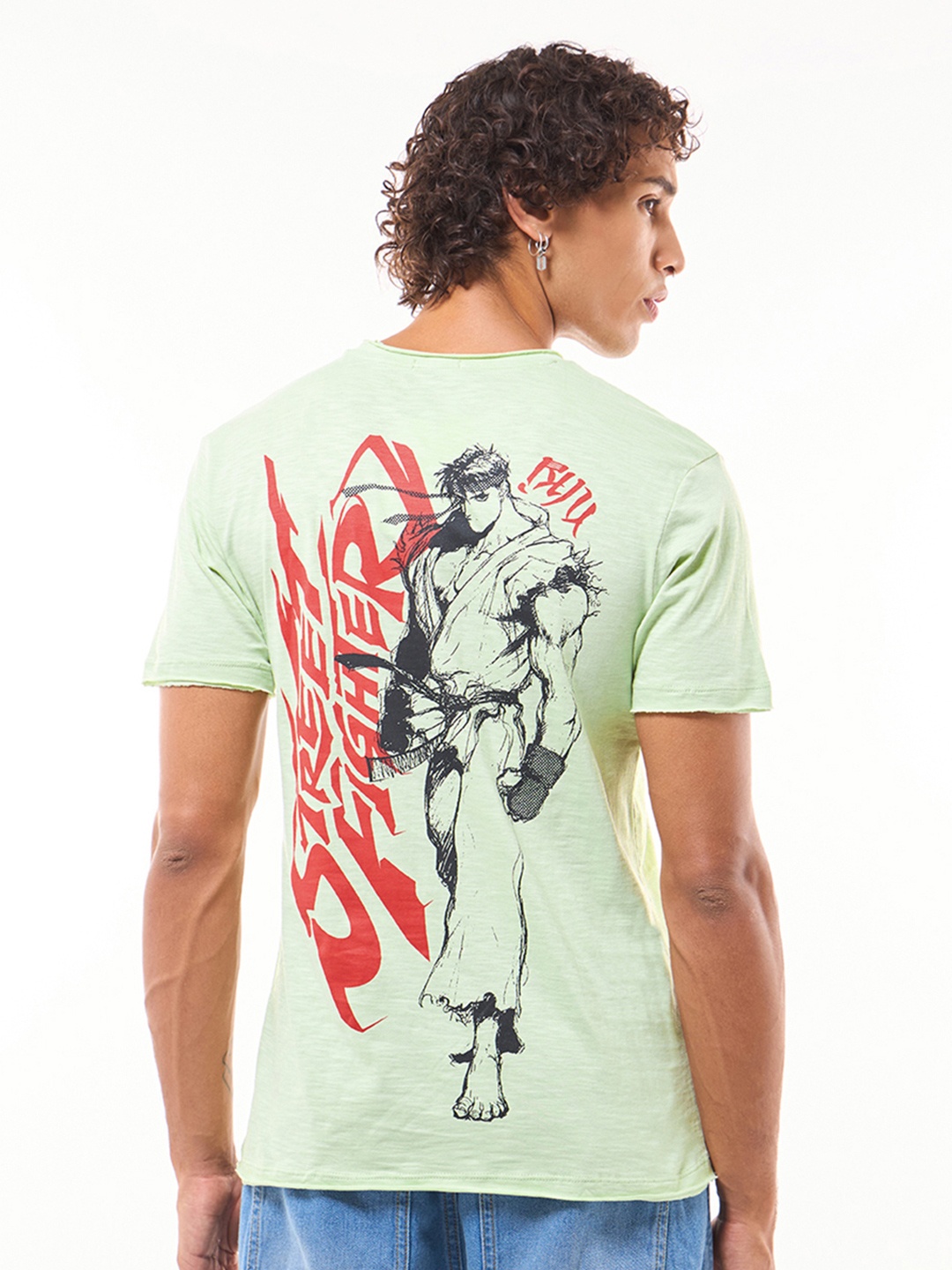 

Bewakoof Air 1.0 Men Fog Green Ryu Street Fighter Graphic Printed T-shirt