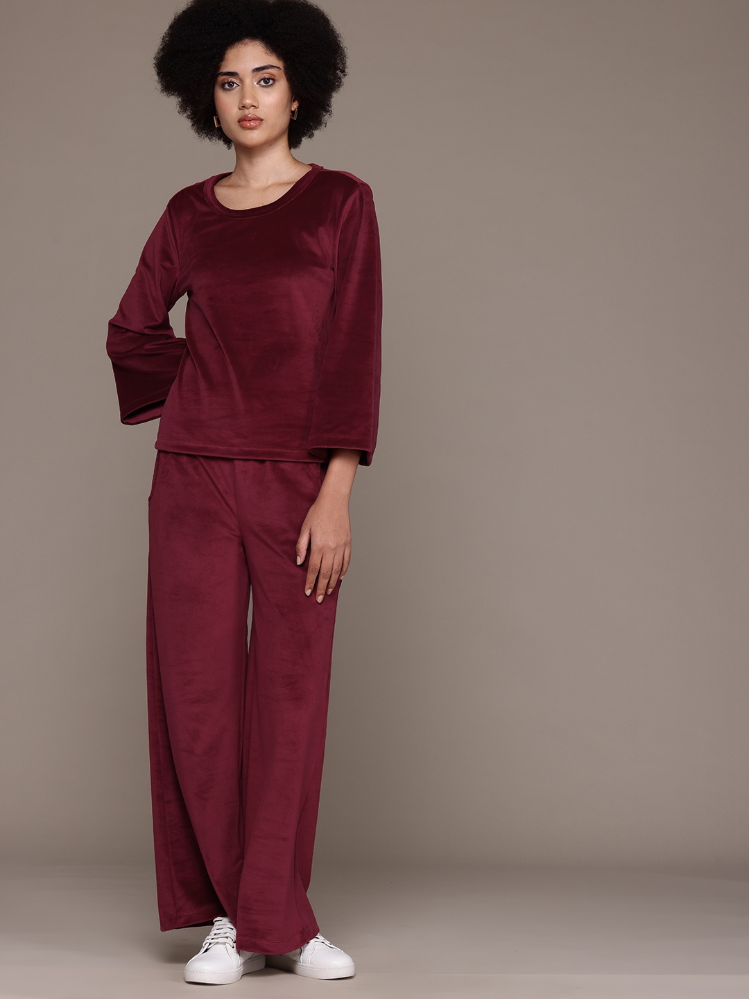 

Roadster Top & Trousers, Maroon