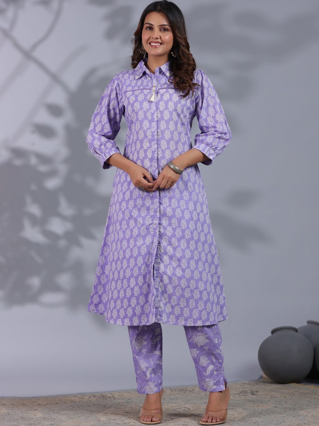 

AUTUMN LANE Ishani Floral Printed A-Line Pure Cotton Kurta with Trousers, Purple