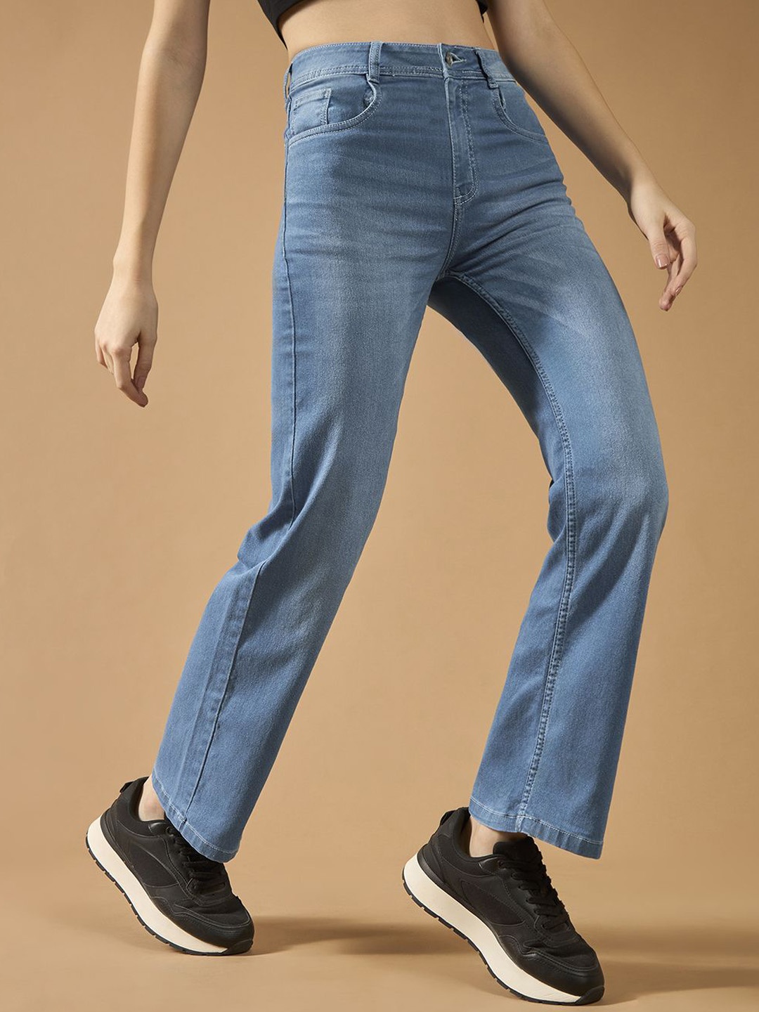 

Roadster Women Wide Leg Mid Rise Blast Effect Light Weight Denim Jeans, Blue