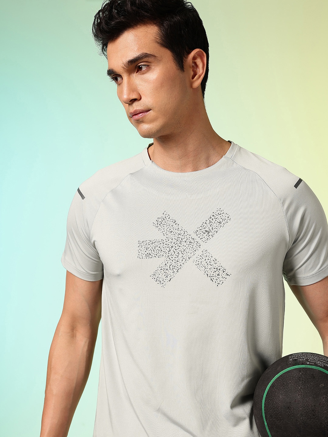 

HRX by Hrithik Roshan Raglan Sleeve Rapid Dry Training T-shirt with Brand Logo Detail, Grey