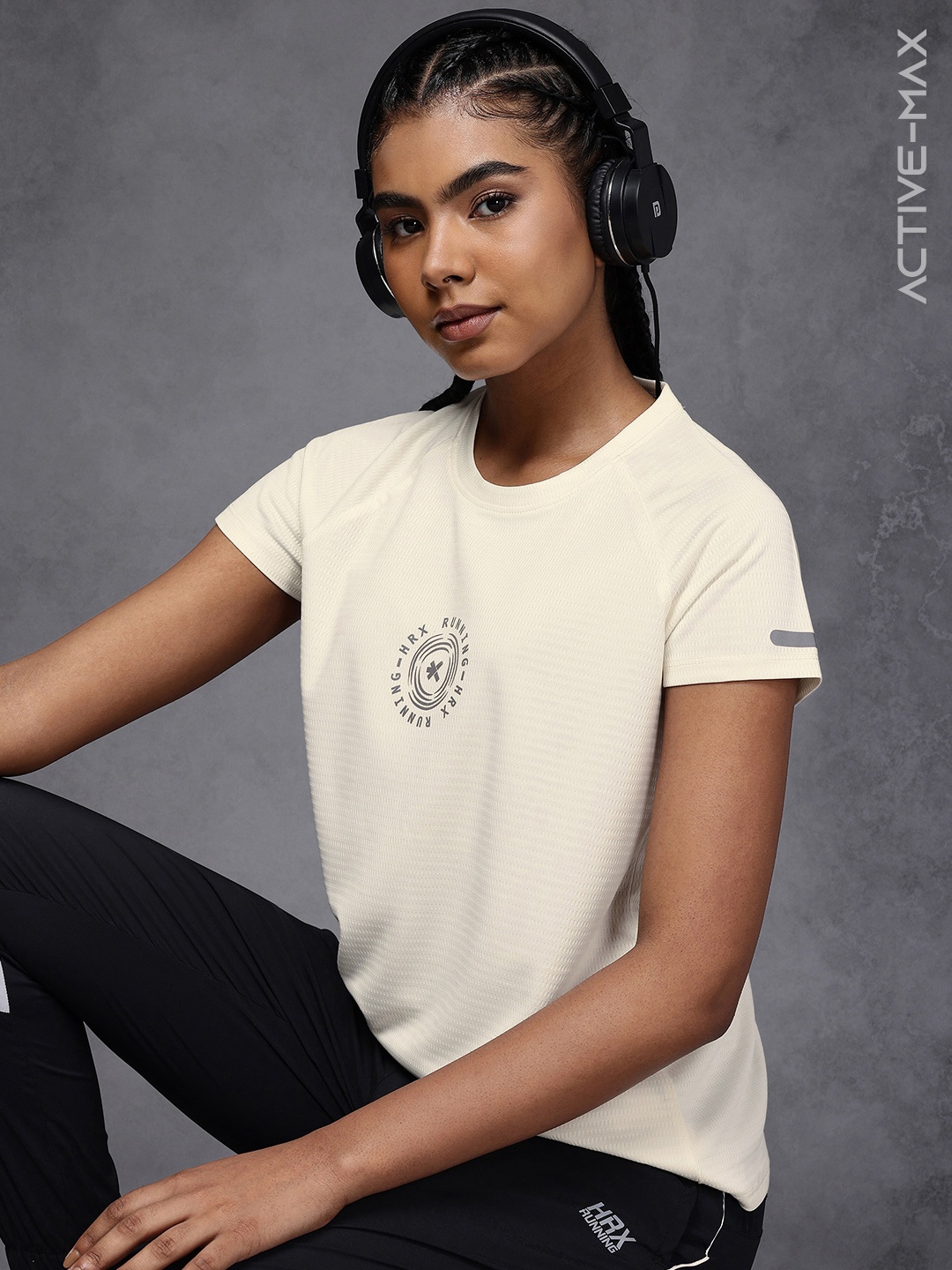 

HRX by Hrithik Roshan Brand Logo Running T-shirt, Off white