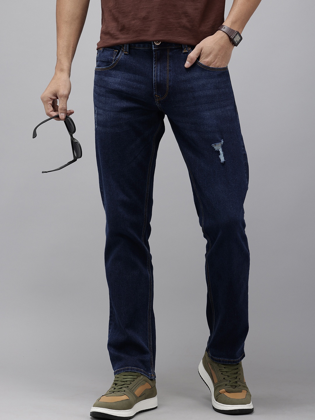 

SPYKAR Men Straight Comfort Fit Low Distress Light Fade Stretchable Jeans, Blue