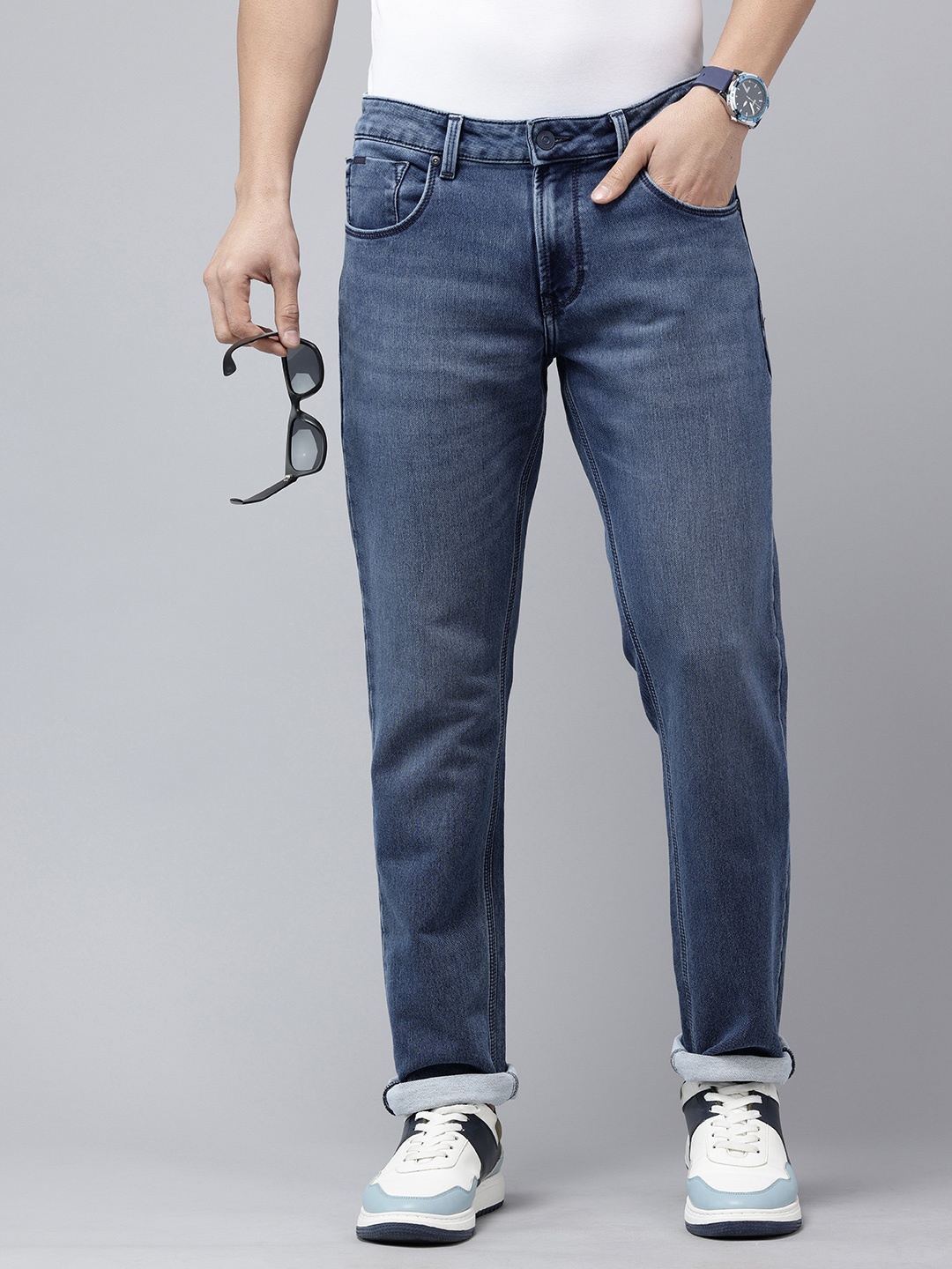 

SPYKAR Men Rover Light Fade Stretchable Jeans, Blue