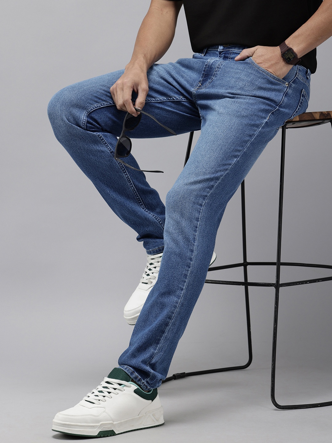

SPYKAR Men Light Fade Stretchable Jeans, Blue