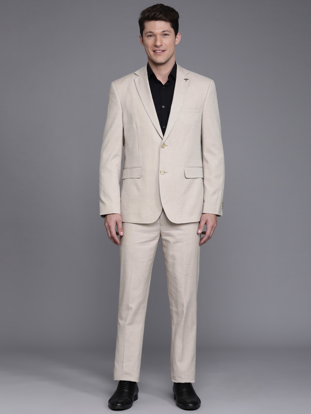 

Theme Men 2 Piece Solid Suit, Beige