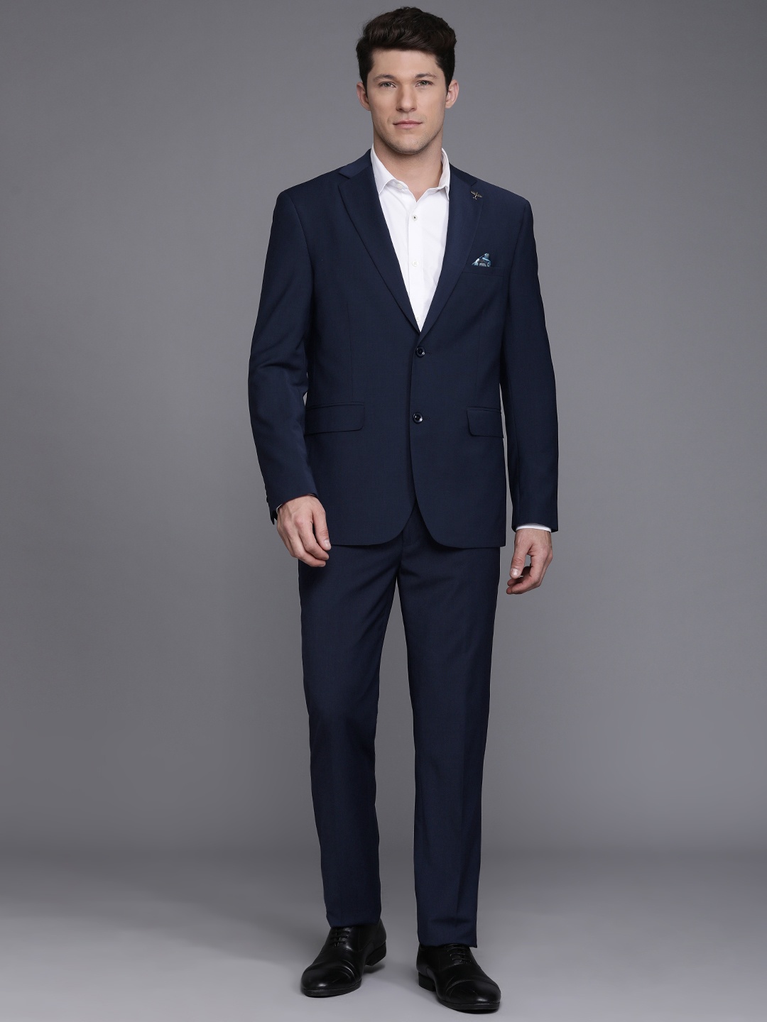 

Theme Men 2 Piece Solid Suit, Navy blue