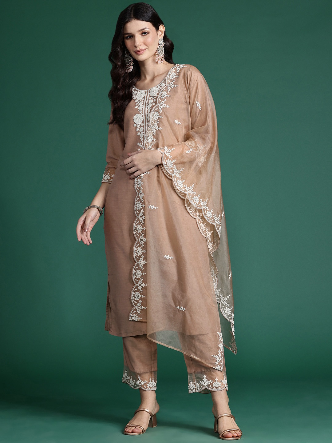 

Indo Era Floral Embroidered Thread Work Kurta With Trousers & Dupatta, Brown