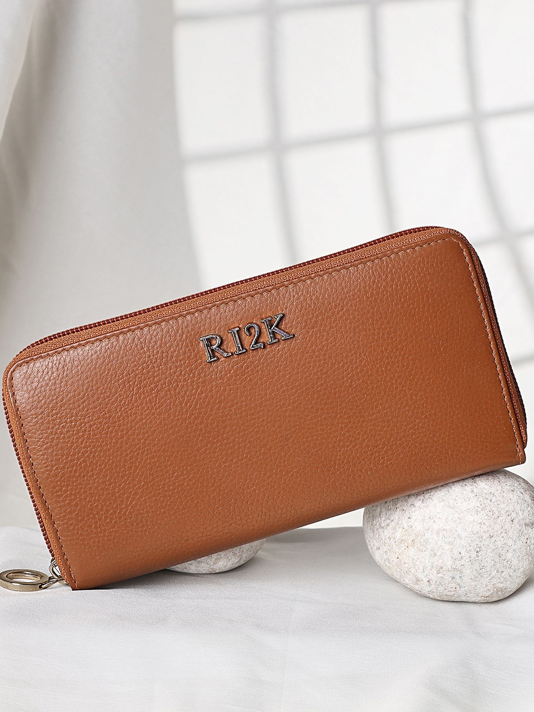 

RI2K LONDON Women Leather Zip Around Wallet, Tan