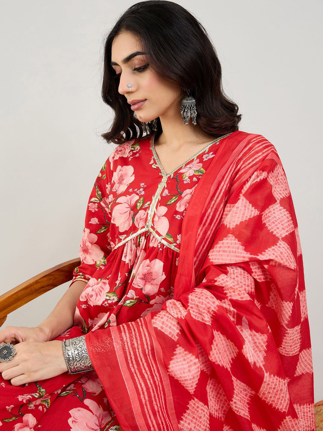 

Indo Era Floral Printed Empire Gotta Patti Pure Cotton Kurta & Trousers & Dupatta, Red