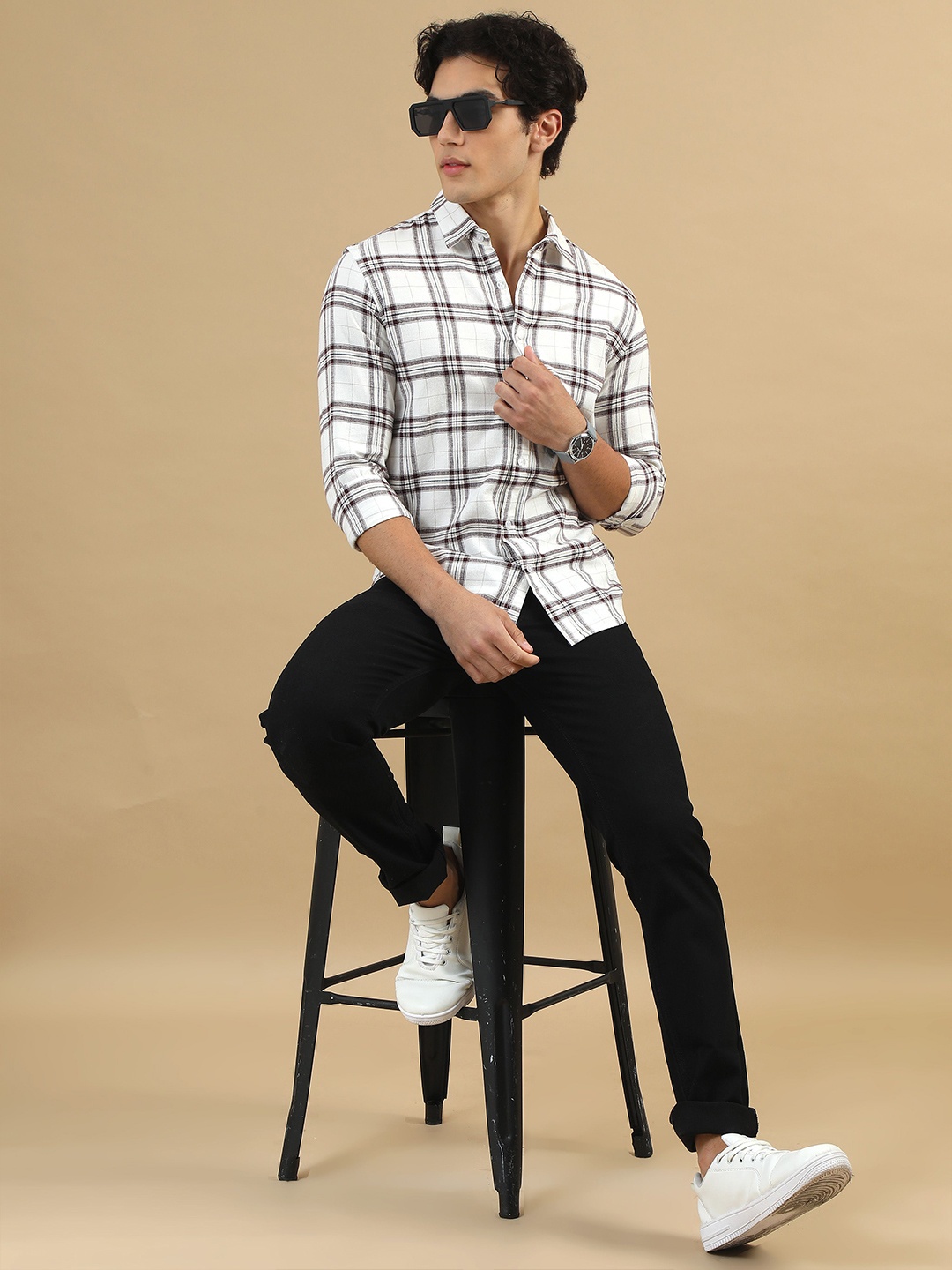 

Bushirt Men Classic Slim Collar Checked Cotton Casual Shirt, Cream