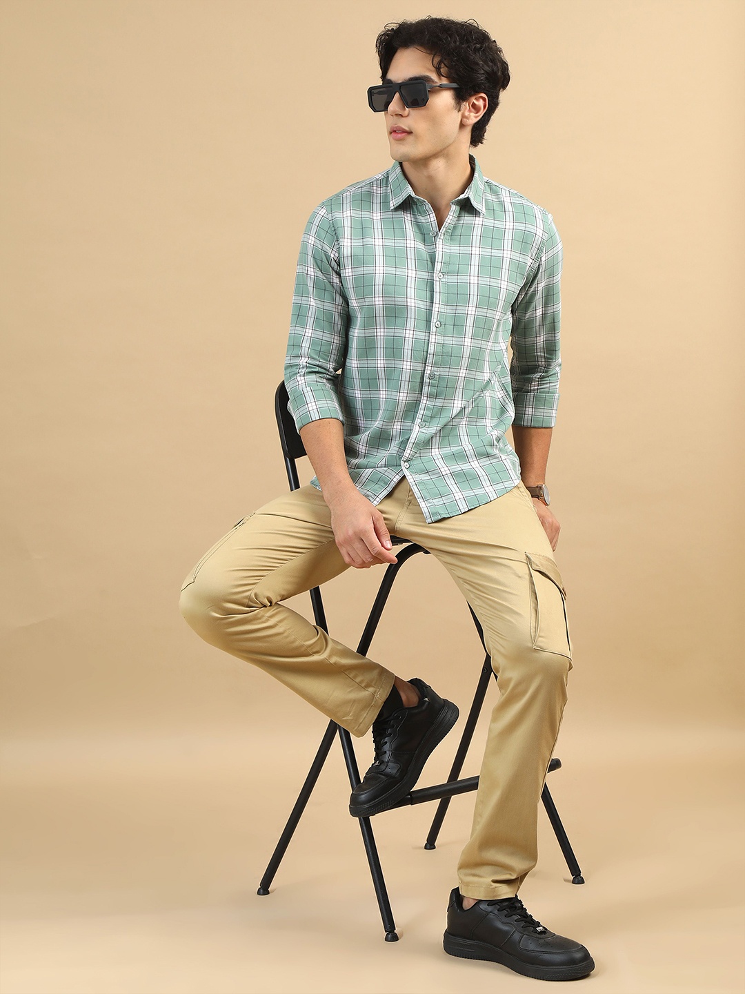 

Bushirt Men Casual Checks Shirt, Green