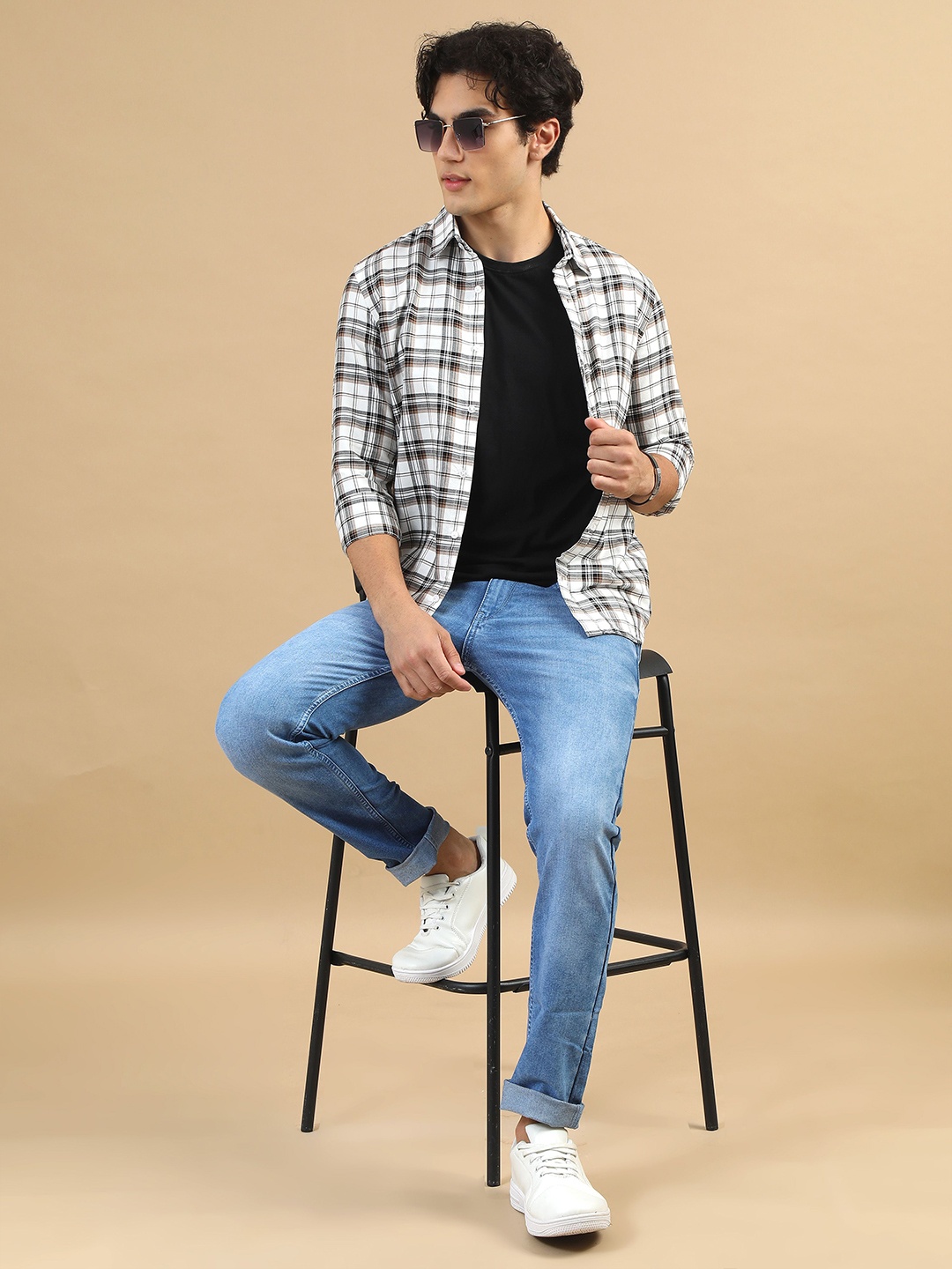 

Bushirt Men Slim Collar Casual Checks Shirt, White