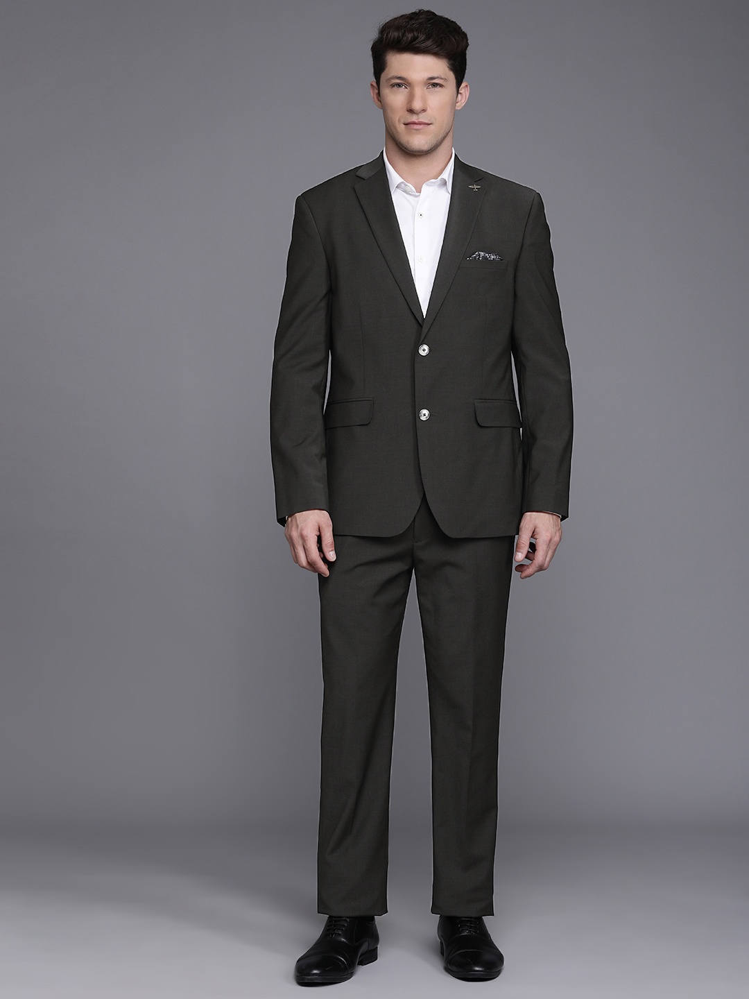 

Theme Men 2 Piece Solid Suit, Olive