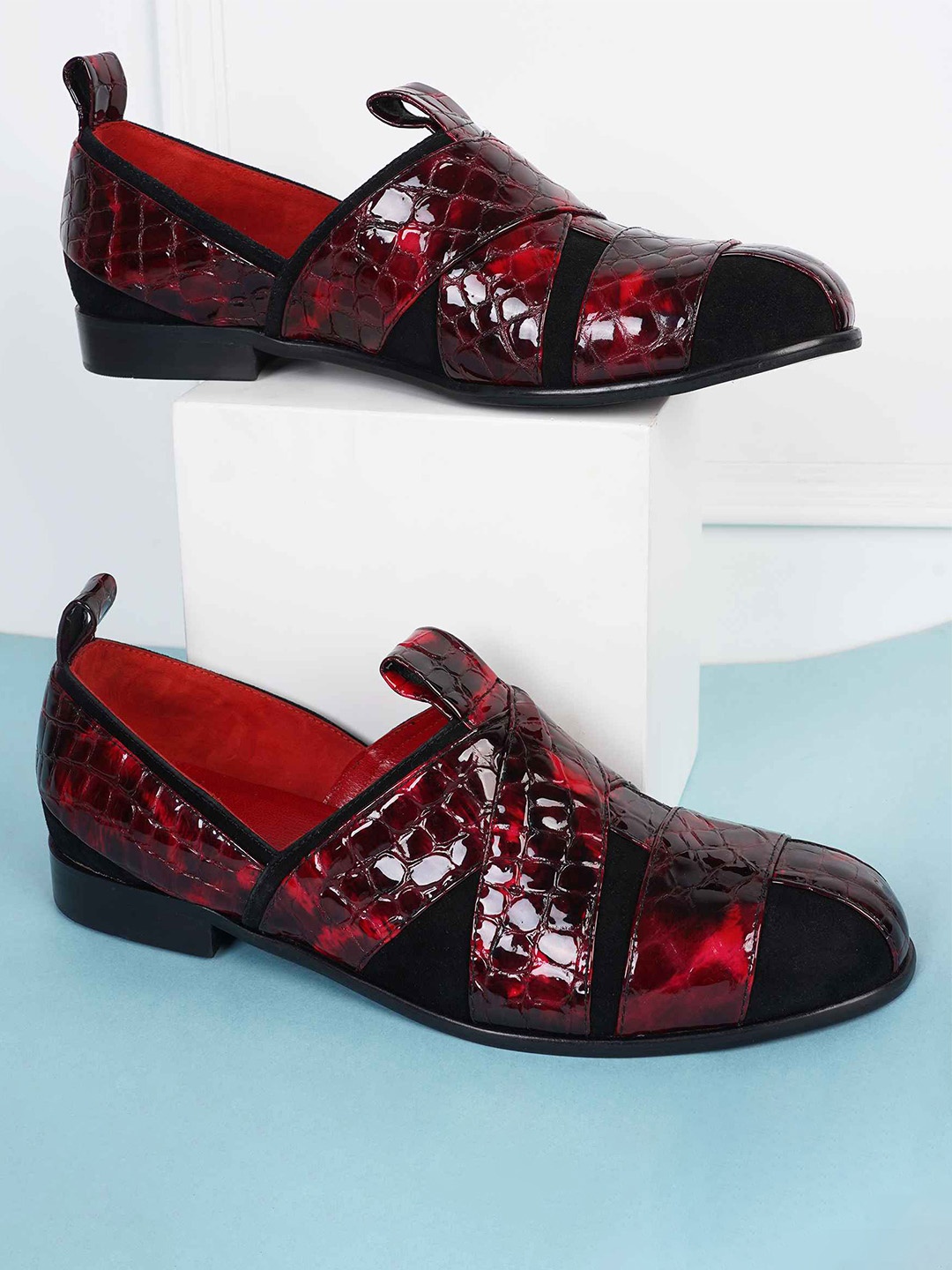 

LOVEY Men Printed Leather Lace-Ups Sneakers, Red
