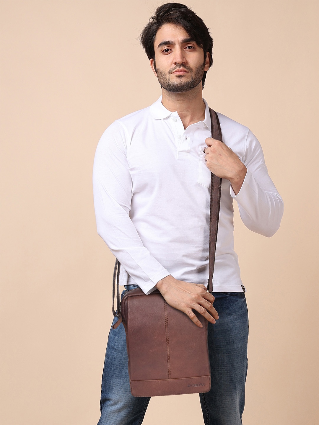 

Sassora Leather Sling Bag, Coffee brown