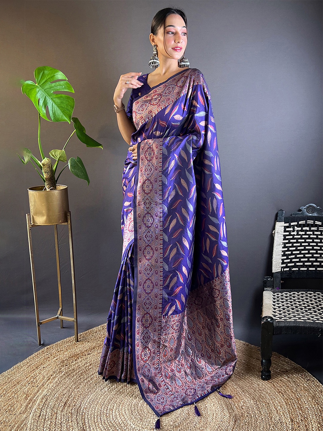 

Panzora Woven Design Banarasi Saree With Zari, Blue