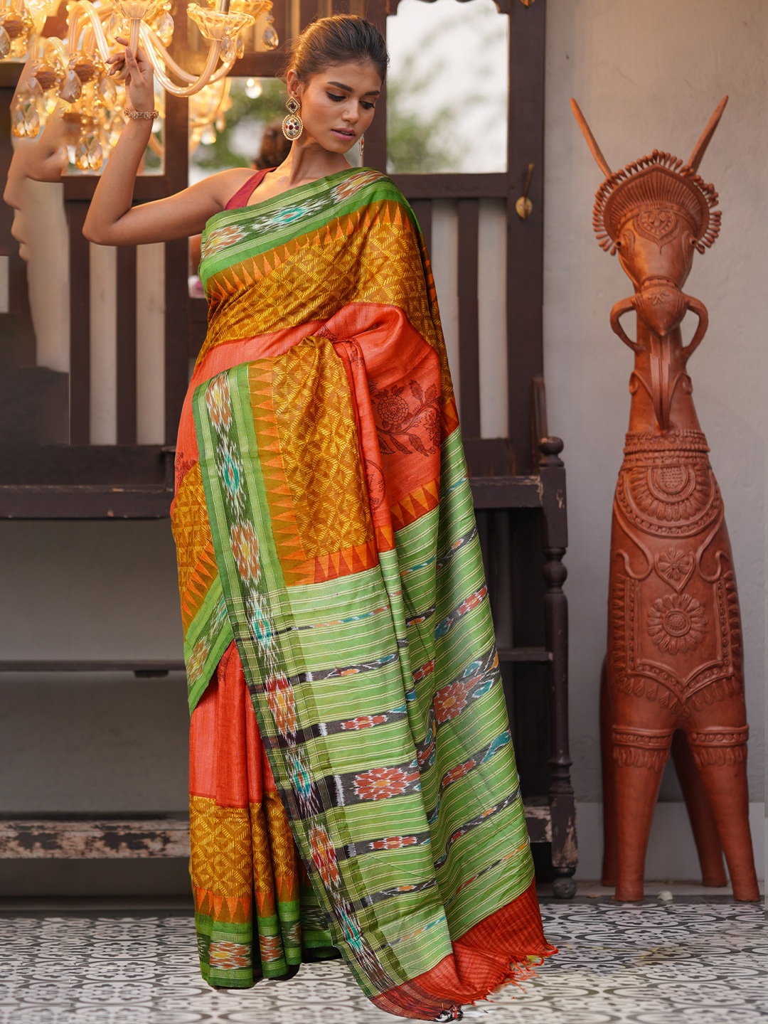 

Unnati Silks Floral Pure Silk Heavy Work Tussar Saree, Red