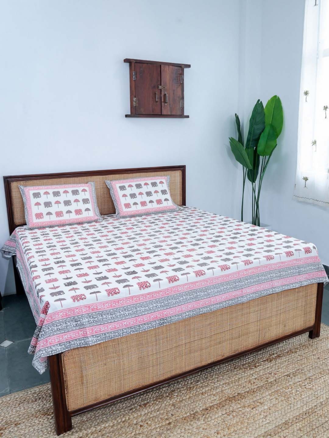 

Plarsh Comfort Jaipuri White Floral 180 TC Cotton Double Queen Bedsheet & 2 Pillow Covers