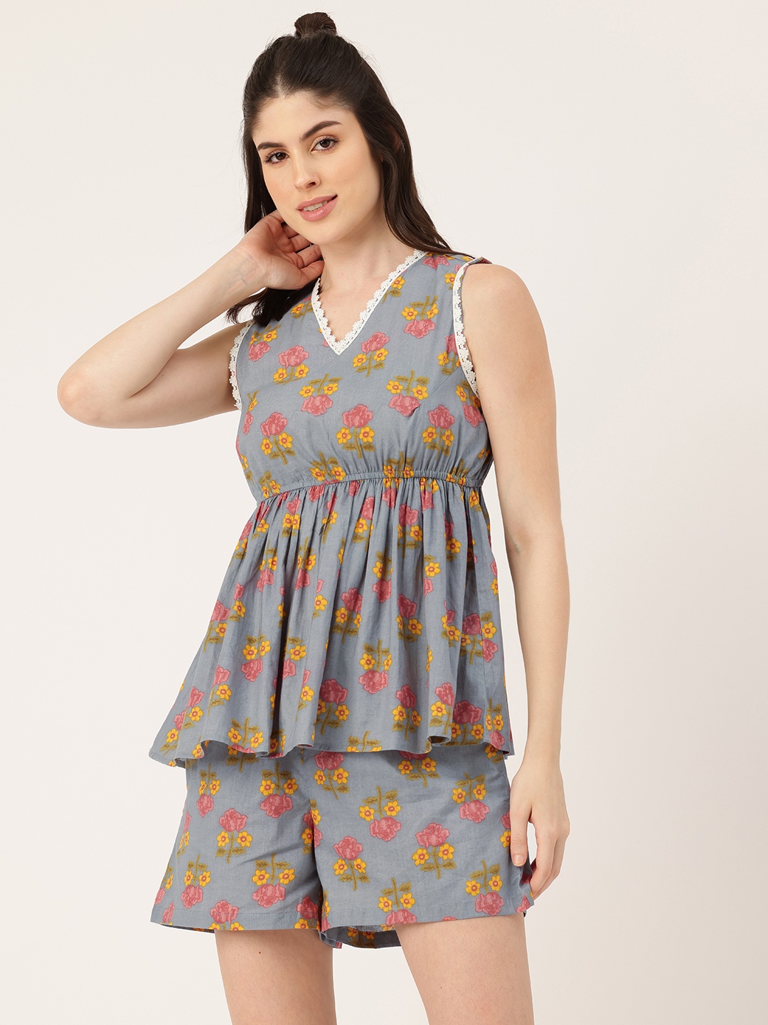 

ETC Floral Printed Pure Cotton Night Suit, Grey