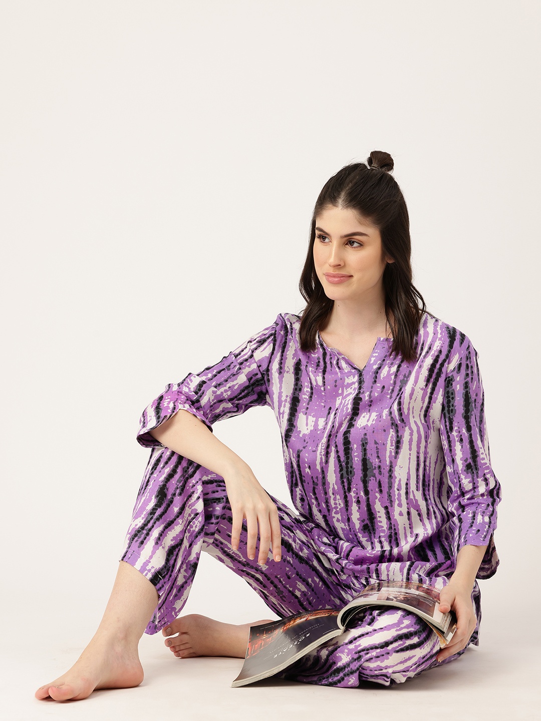 

ETC Tie & Dye Printed Night Suit, Lavender