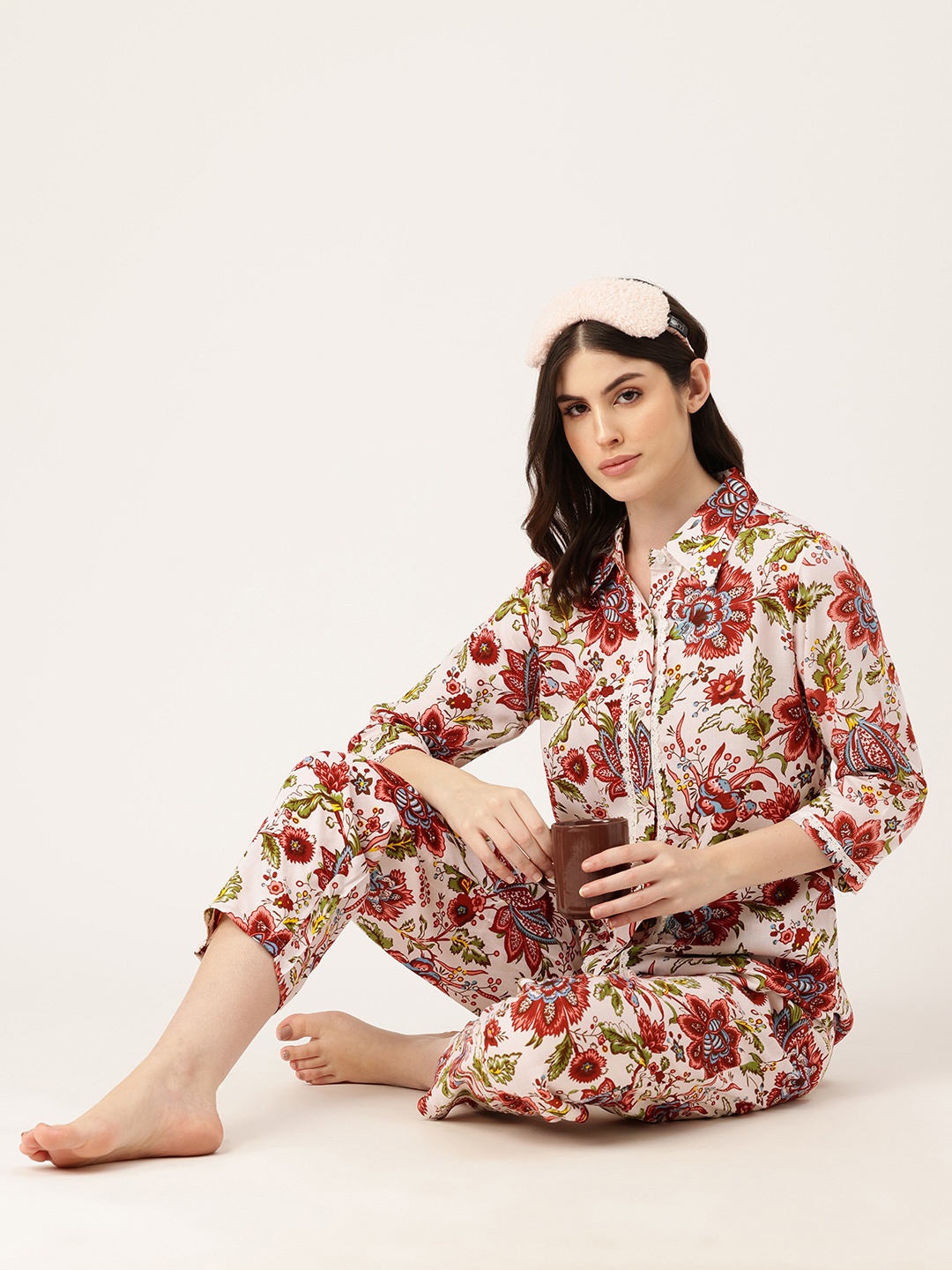 

ETC Floral Printed Night suit, White