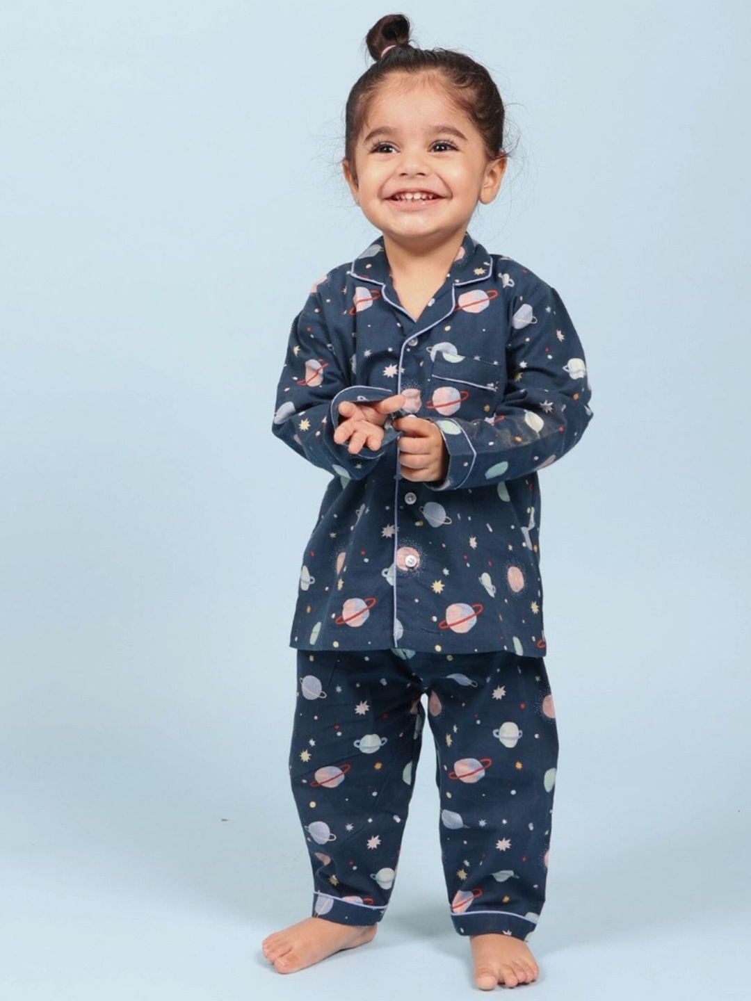 

MAMA AND PEACHES Kids Graphic Printed Notched Lapel Collar Pure Cotton Shirt & Pyjamas, Navy blue