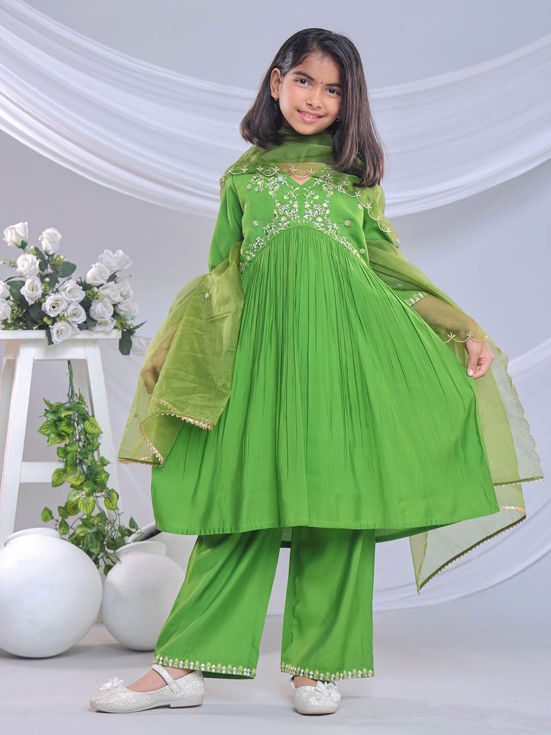 

BAESD Girls Floral Embroidered Empire Sequinned Anarkali Kurti with Palazzos & Dupatta, Green