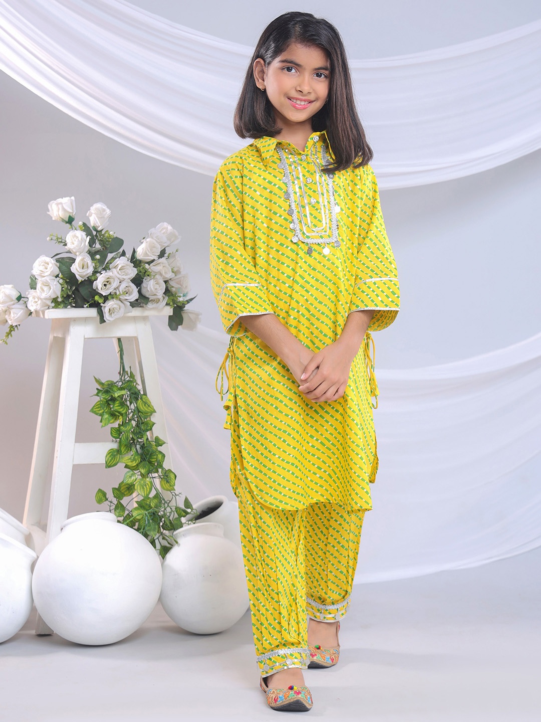 

BAESD Girls Leheriya Printed Regular Gotta Patti Pure Cotton Straight Kurta with Salwar, Yellow