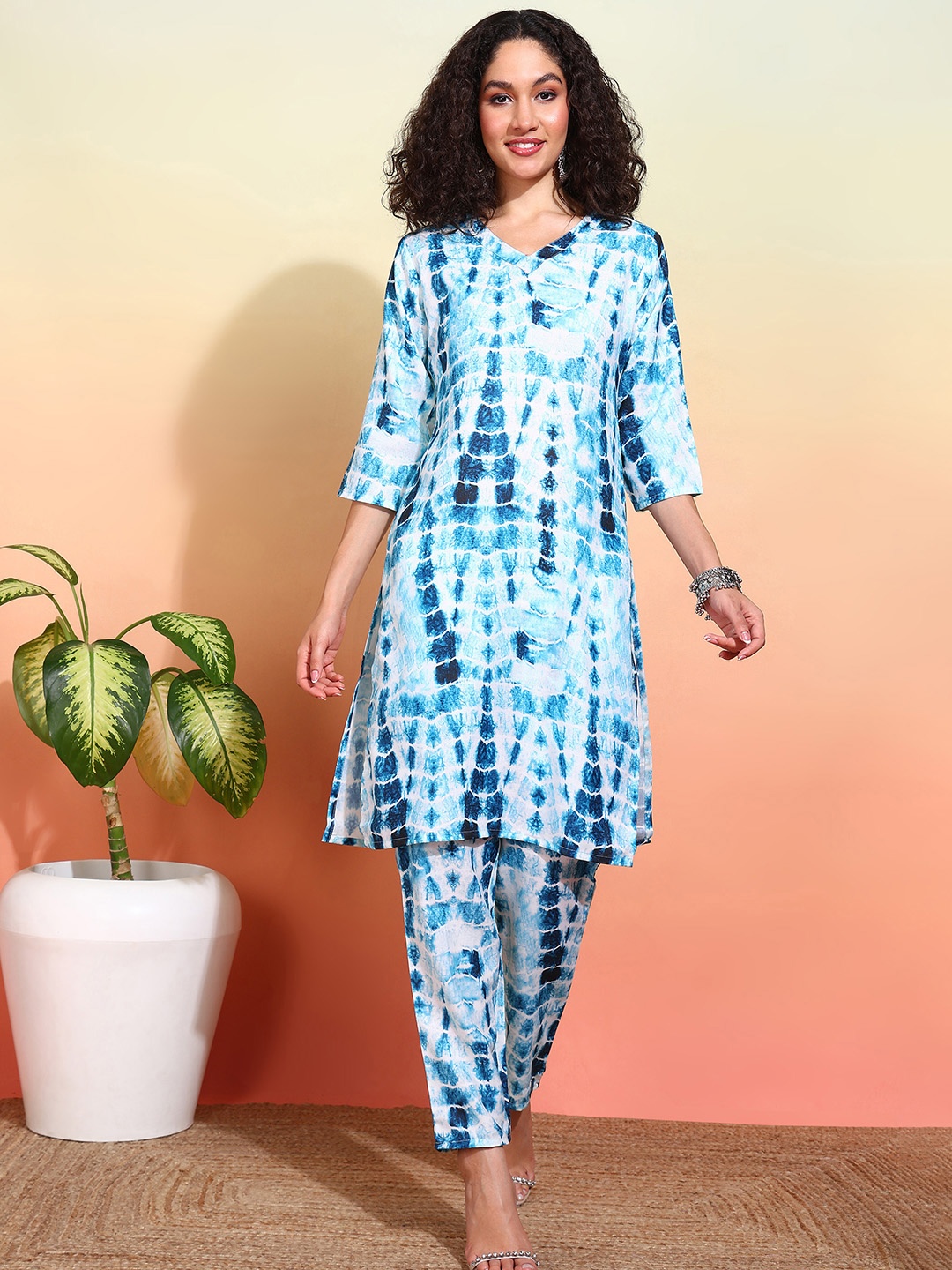 

V TRADITION Abstract Dyed Regular Pure Cotton Kurta With Trousers, Blue