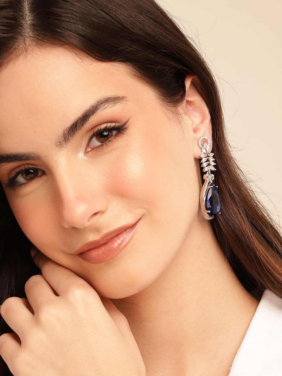 

Anouk Classic Silver-Plated American Diamond Chandelier Classic Drop Earrings, Blue
