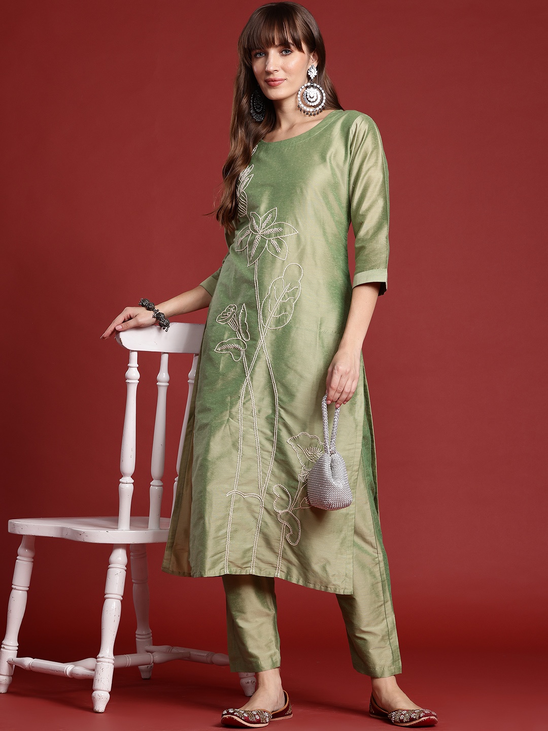 

Indo Era Floral Embroidered Thread Work Kurta with Trousers, Green