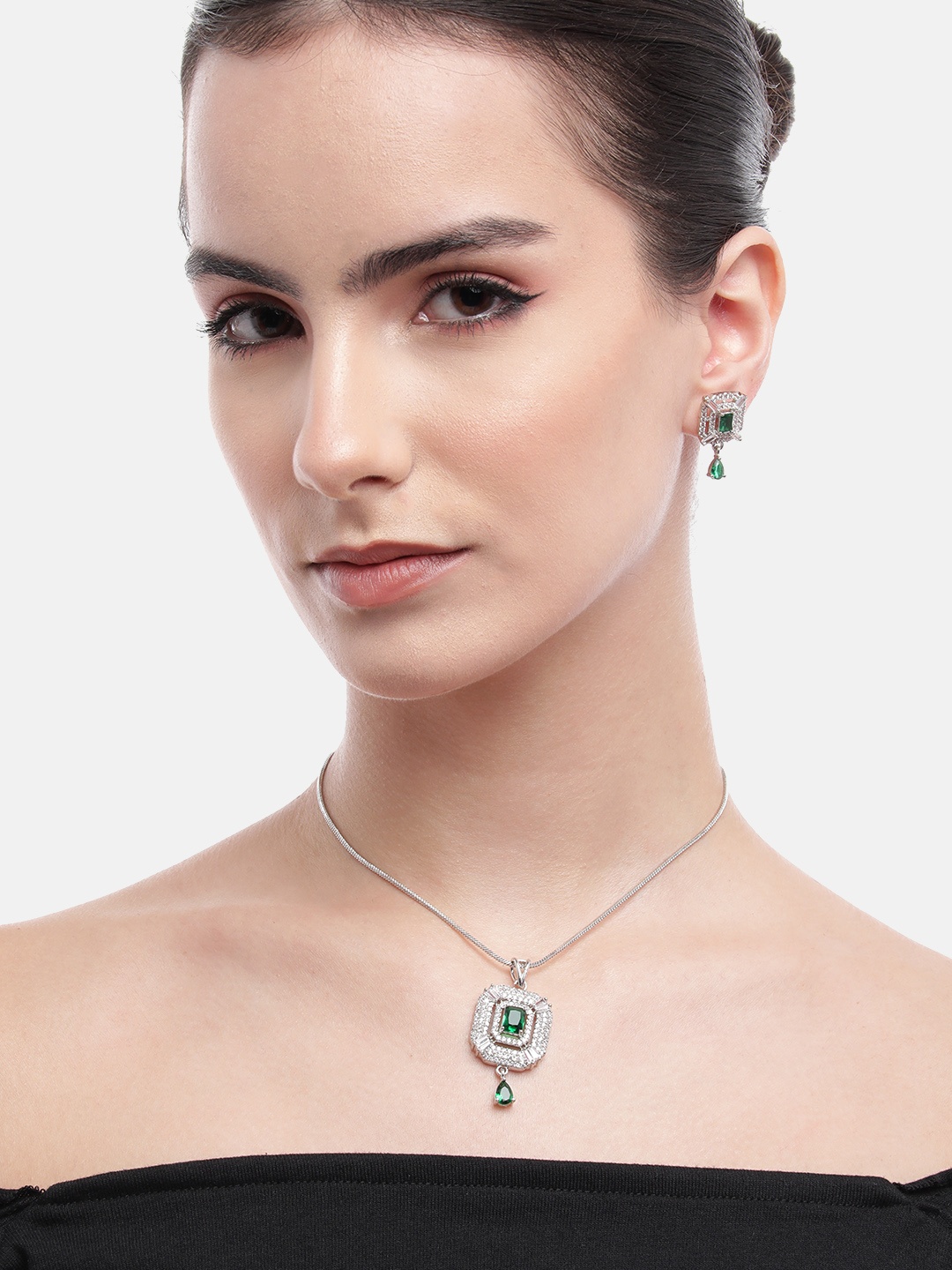 

Anouk Silver-Plated American Diamond Jewellery Set, Green