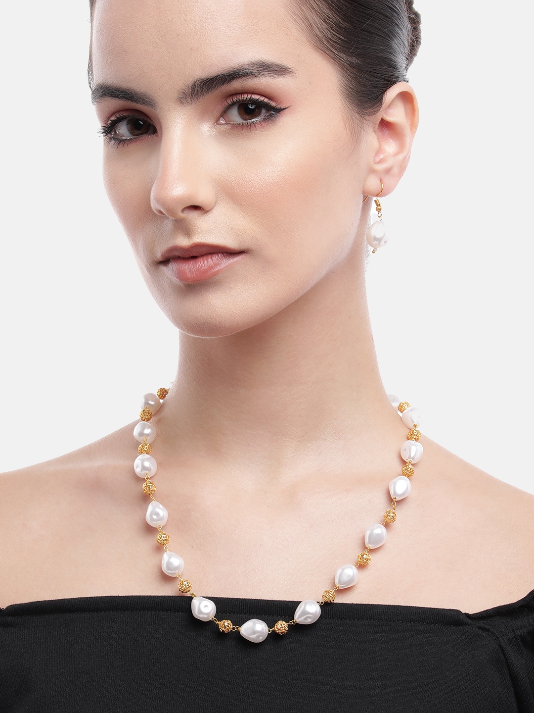 

Anouk White Acrylic Stone with Golden Ball Necklace Set, Gold