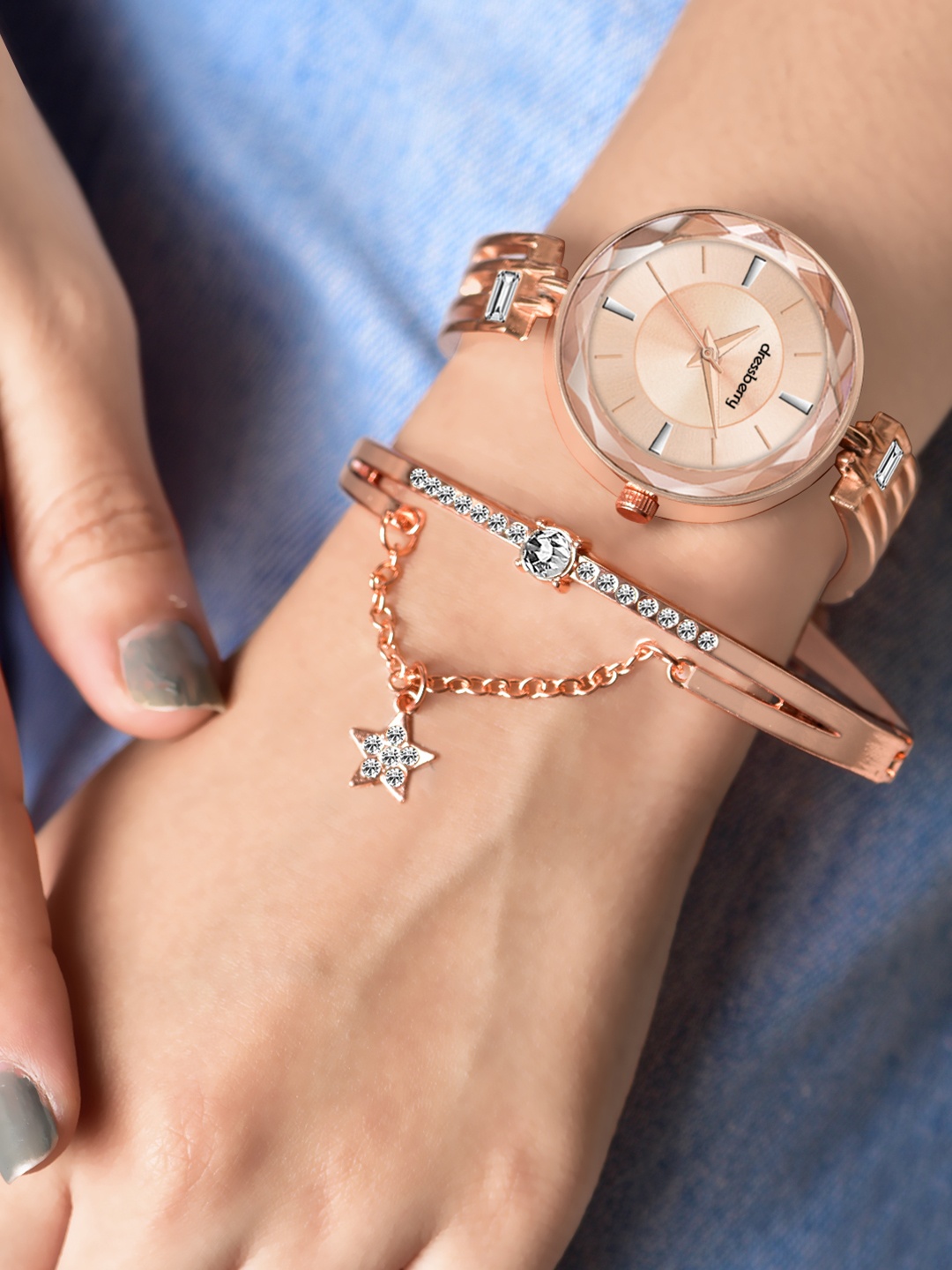 

DressBerry Women Dial & Straps Analogue Watch DBSet24 Set-10, Rose gold