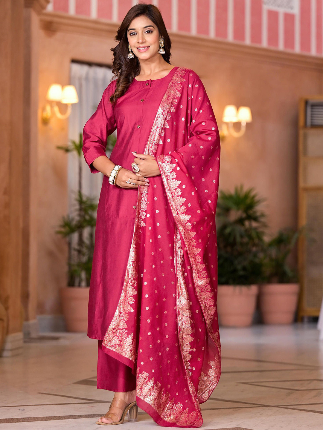 

Juniper Round Neck Kurta with Palazzo & Dupatta, Fuchsia