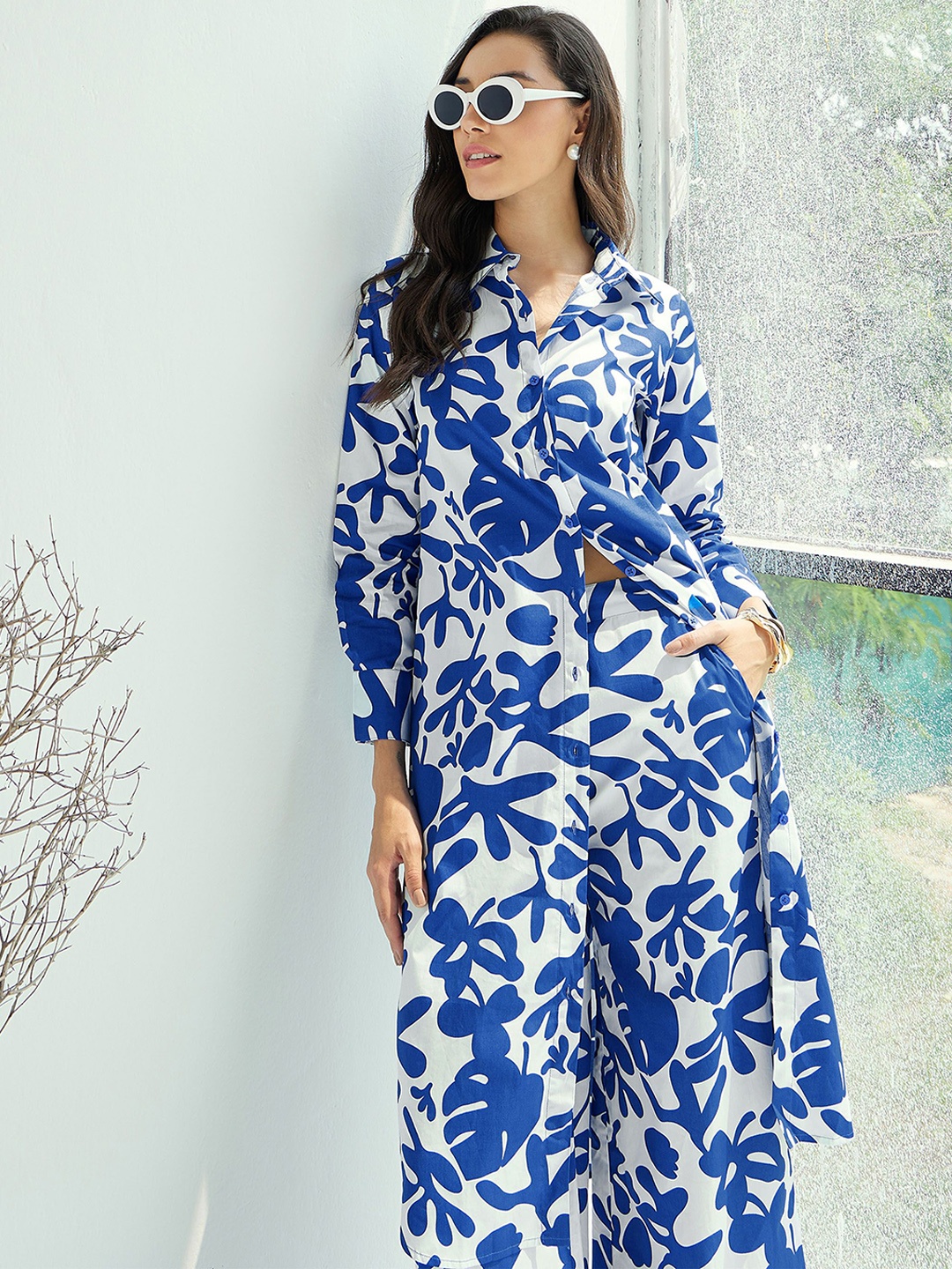 

Pink Paprika by SASSAFRAS Floral Printed Pure Cotton Shirt With Palazzo, Blue