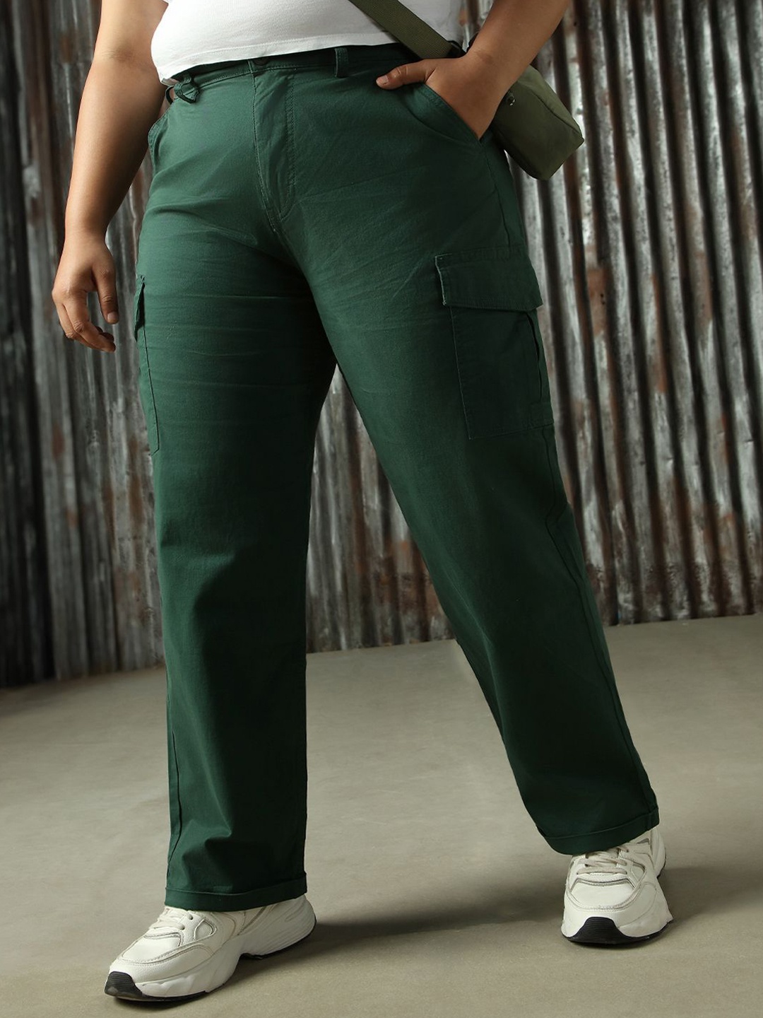 

Freeform By High Star Women Mom High-Rise Easy Wash Cargo Trousers, Green