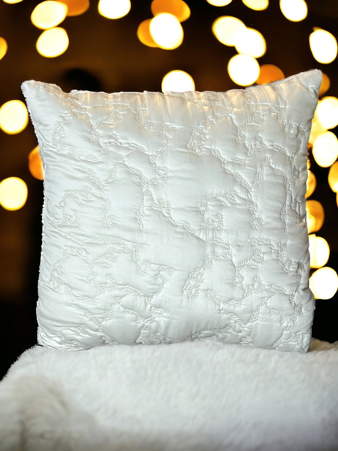 

ERBA Mercin White Abstract Textured Cotton Square Cushion Cover