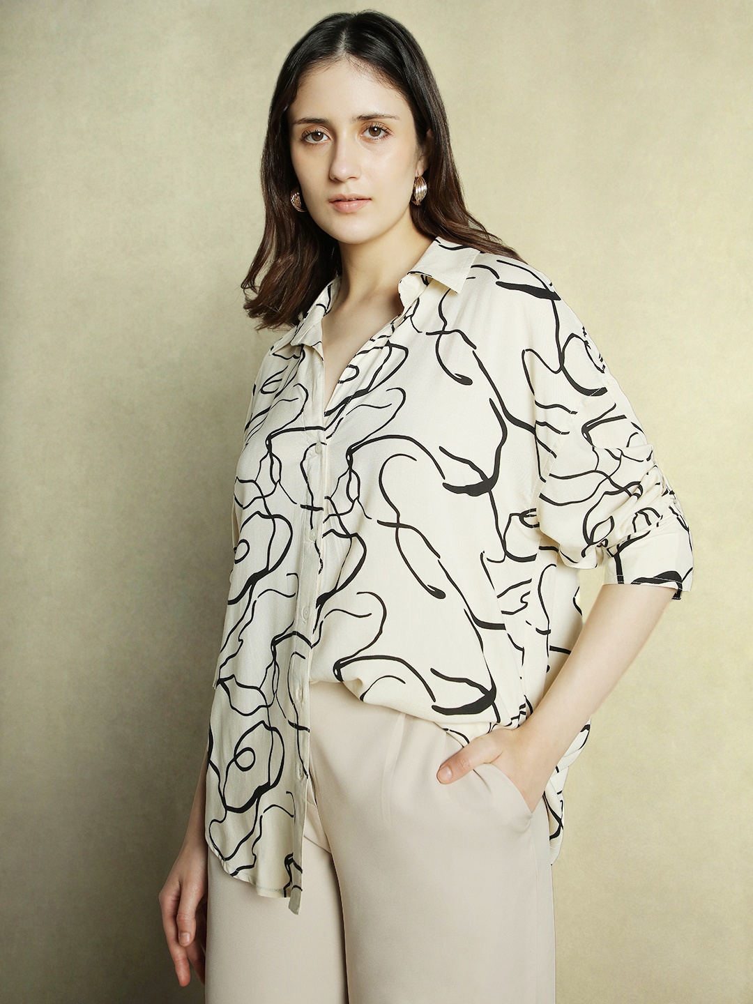 

DL Woman Women Spread Collar Abstract Printed Oversized Casual Shirt, Beige