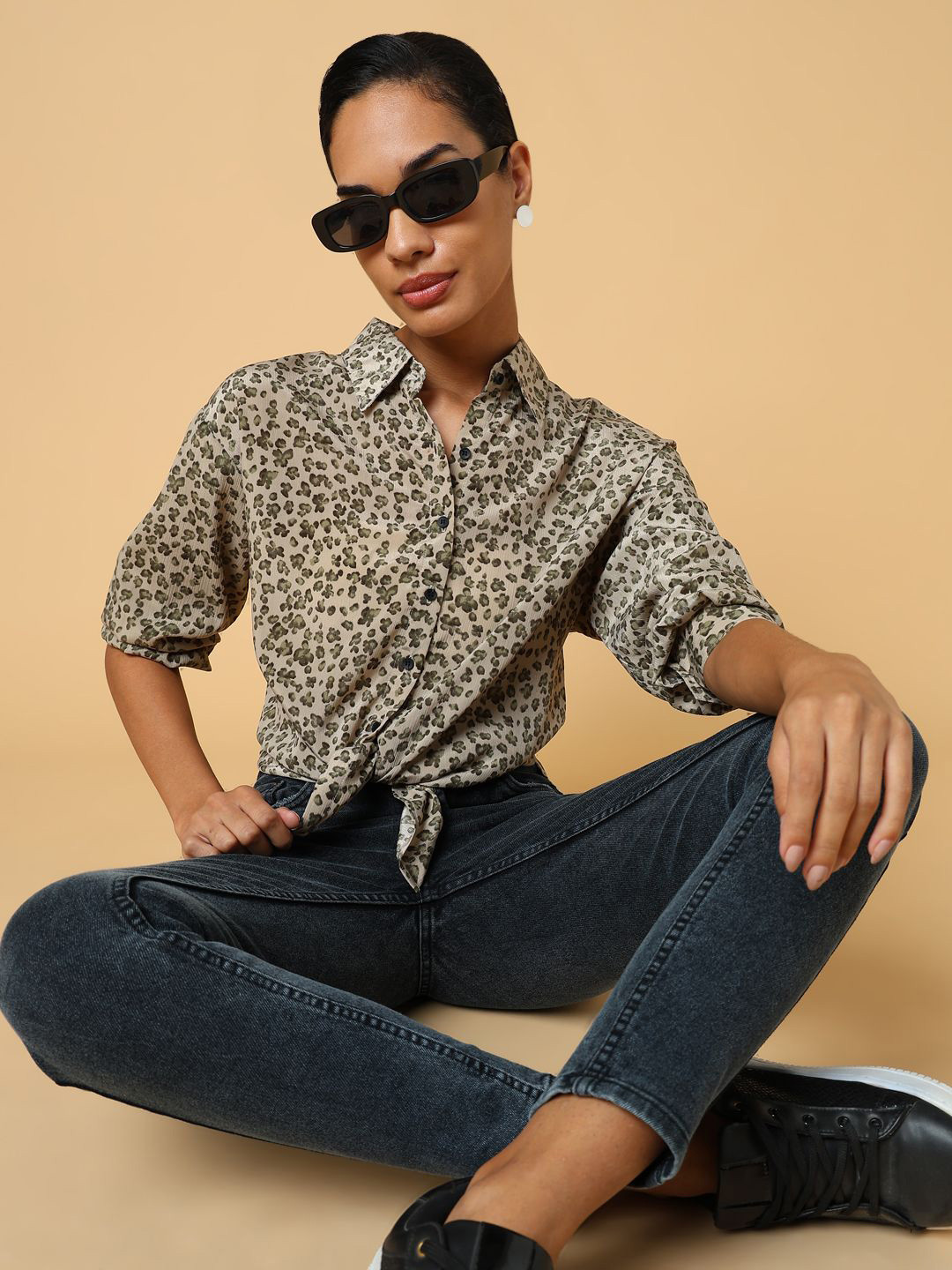 

SHOWOFF Women Comfort Spread Collar Floral Printed Slim Fit Casual Shirt, Beige