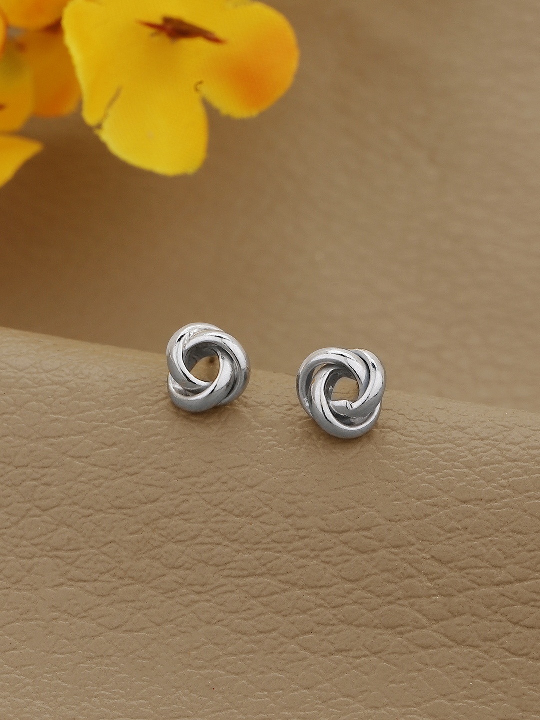 

DressBerry Rhodium-Plated 925 Sterling Silver Contemporary Studs