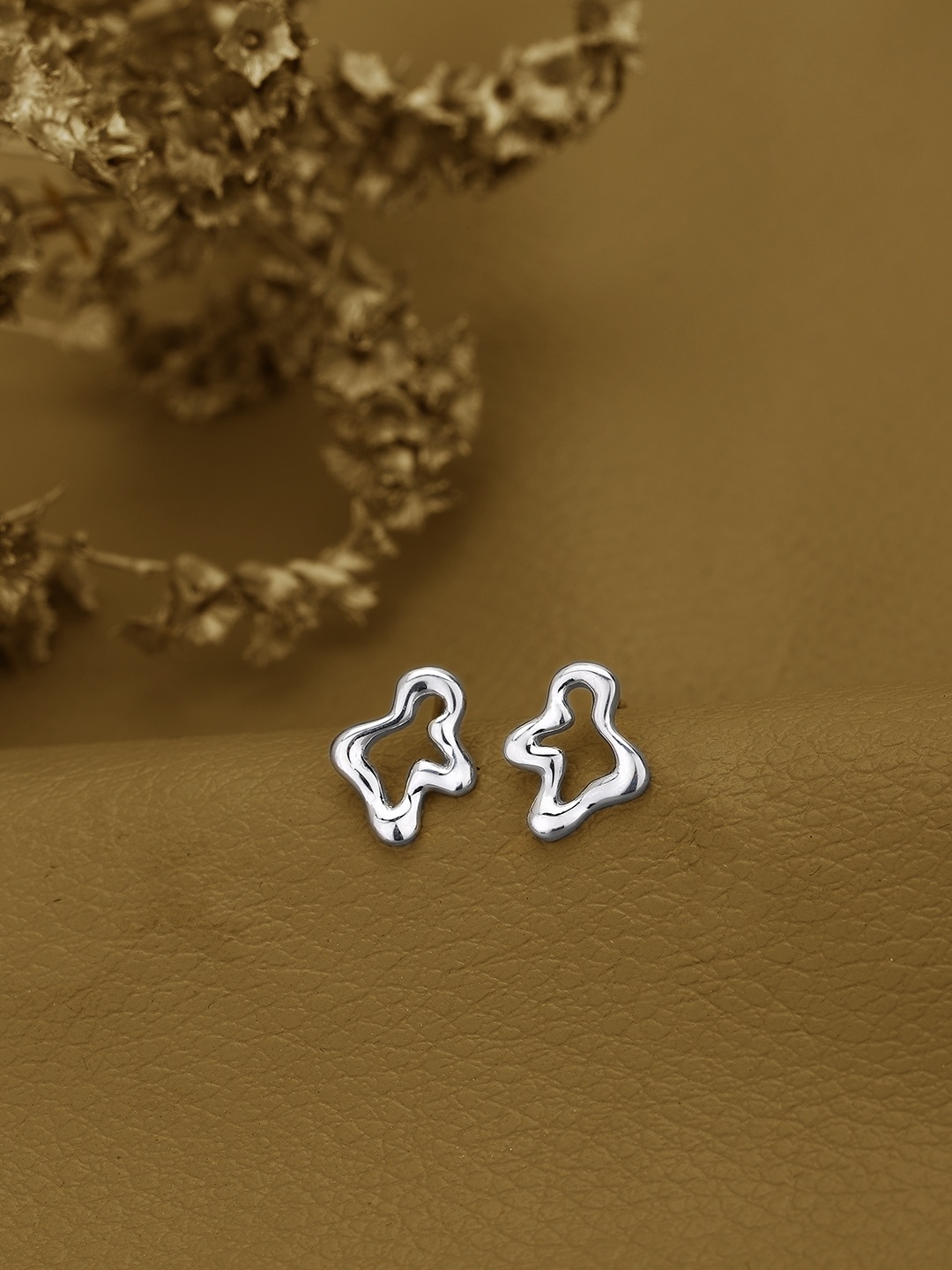 

DressBerry Rhodium-Plated 925 Sterling Silver Quirky Studs